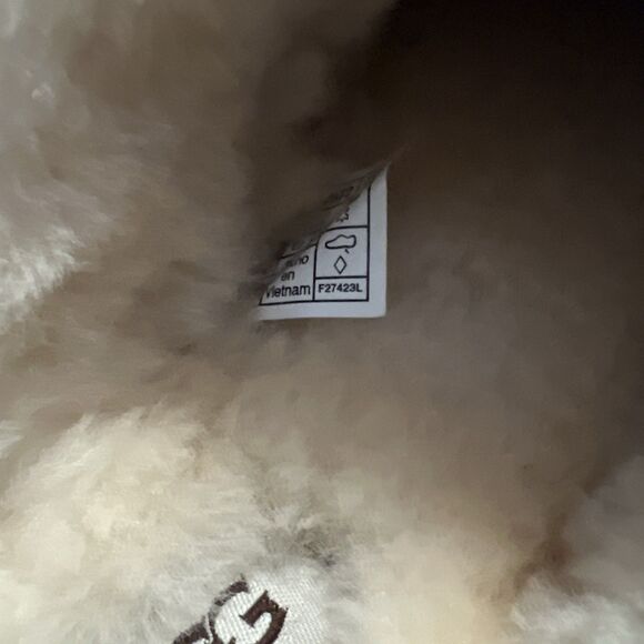 SIZE 7 UGG Women's Scuffette II Slippers in Chestnut Model 1106872 - Picture 10 of 10